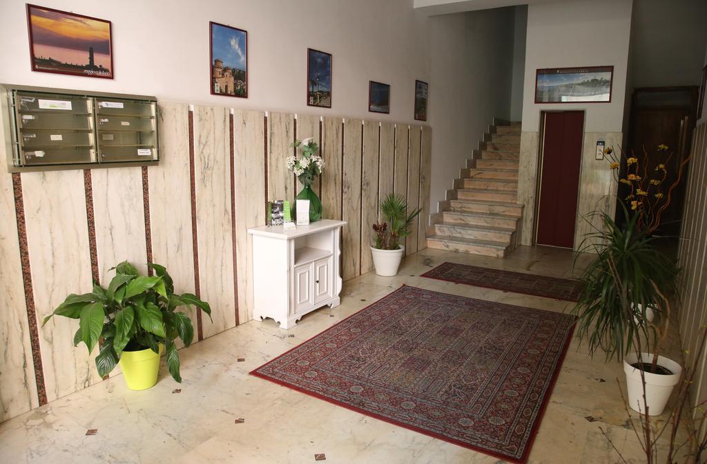 L'Essenza B&B Reggio di Calabria Exterior photo